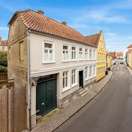 Atmospheric In Haderslev's Old Town Apartman Haderslev